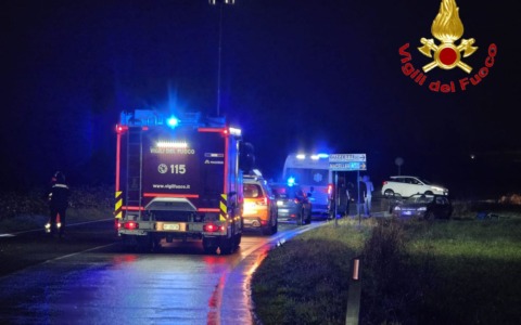 Due autovetture coinvolte in un incidente sulla SP 19