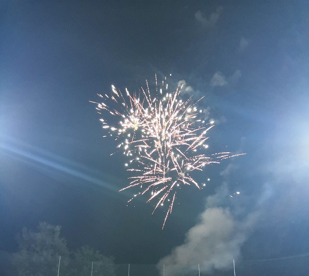 Il sindaco di Vedano Olona proibisce botti e petardi per Capodanno