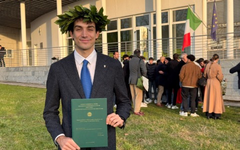 Pietro Arese, campione di mezzofondo, si laurea con lode