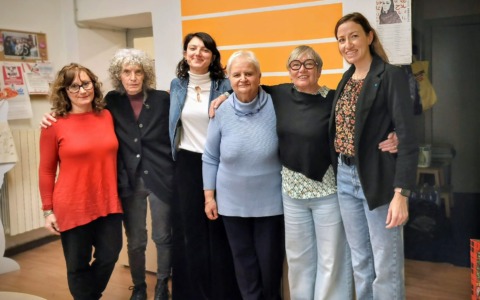 Quasi 2mila euro raccolti dai sindacati per il centro antiviolenza