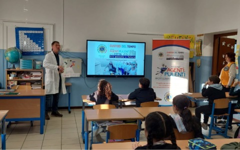 Alunni della scuola Ferrini protagonisti di Agenti Pulenti