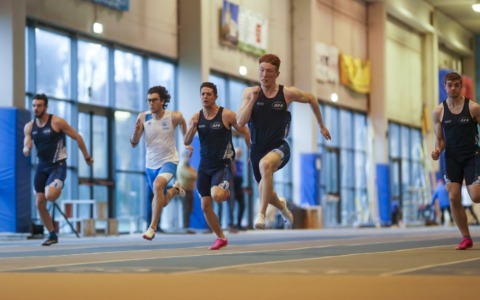 Campionati regionali indoor di salto e corse alla Dozio
