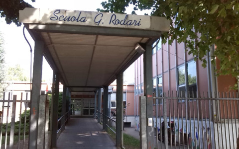 Chiusura inaspettata delle scuole a Saronno: la sindaca si scusa