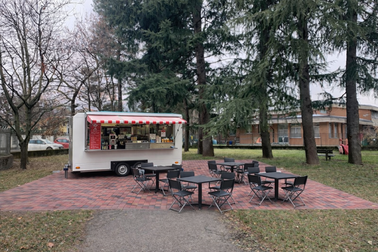 Cominciano i lavori per il nuovo basamento dell’area servizi del parco