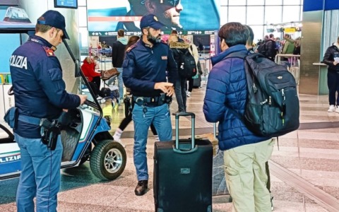 Controlli di sicurezza all’Aeroporto di Malpensa: arresti ed espulsioni