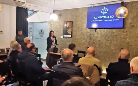 Incontri per scoprire gli strumenti digitali