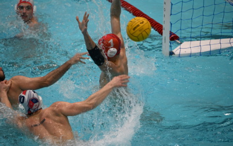 La Varese Olona Nuoto cede ancora, battuta dall’U.S. Locatelli