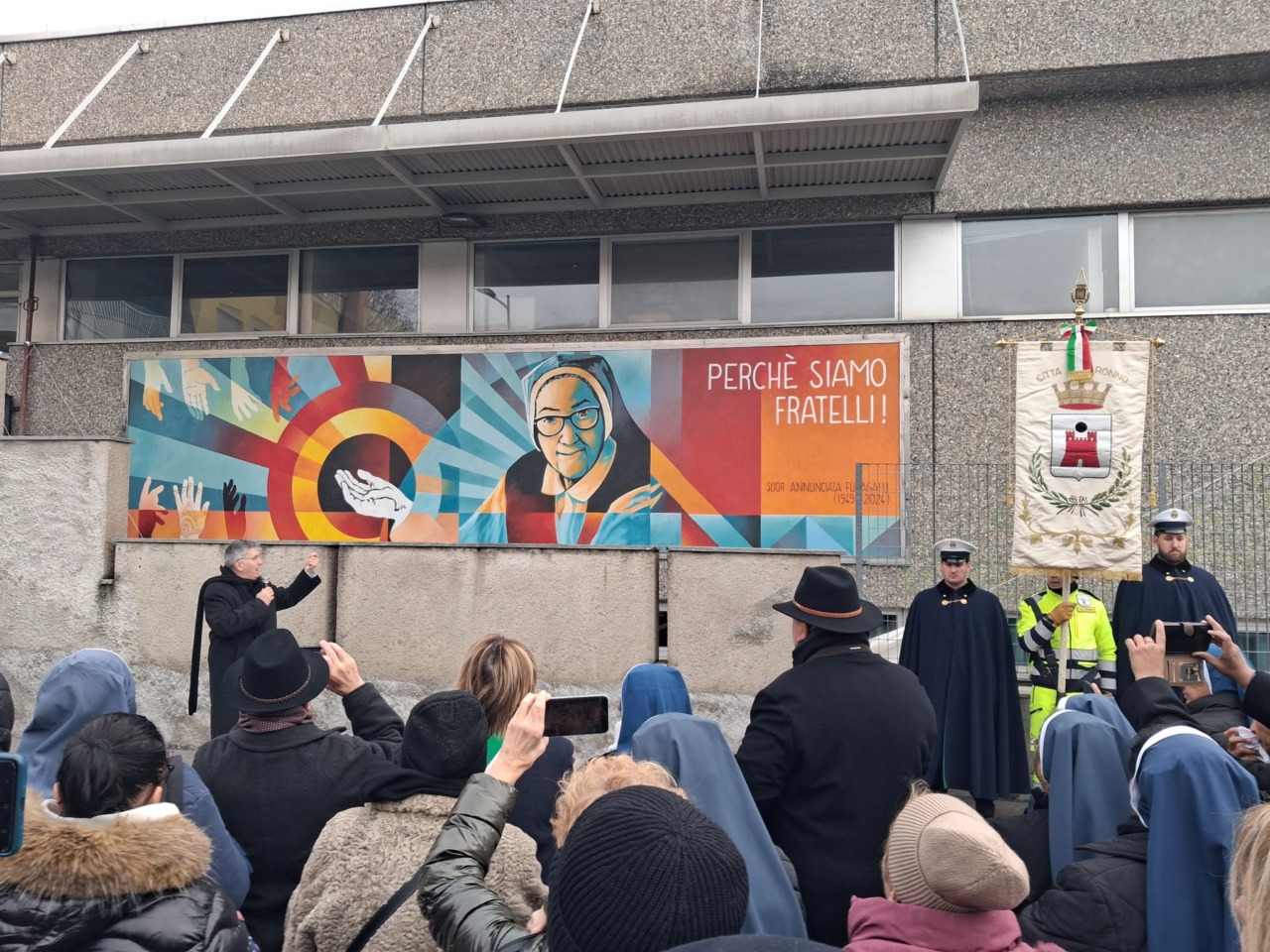 Saronno celebra suor Annunciata Fumagalli con un murales