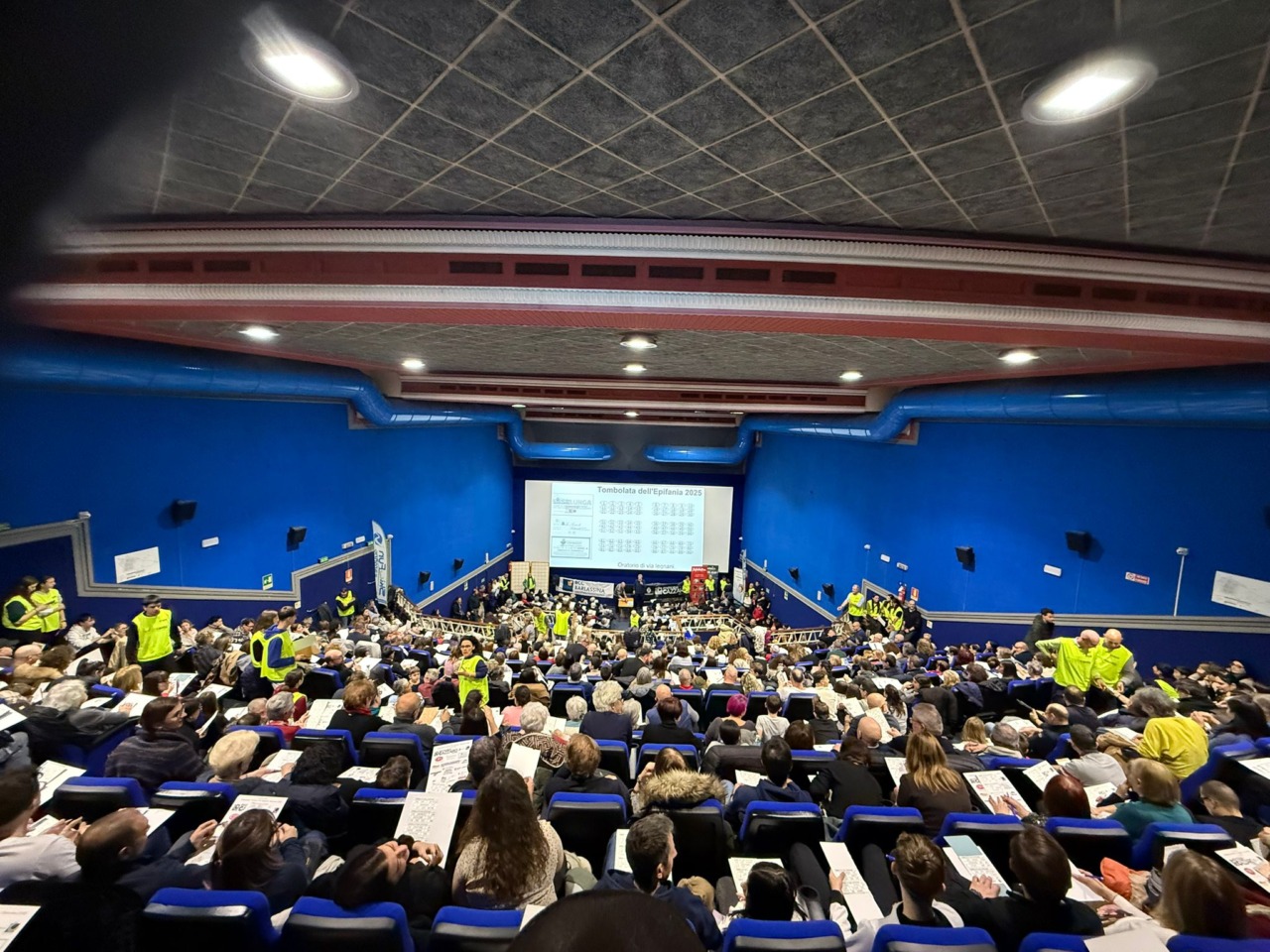 Tombolata dell’Epifania presso l’oratorio di via Legnani