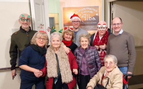 Volontari animano Casa Serena per un inizio d’anno gioioso