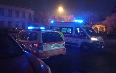 Due giovani perdono la vita in un incidente stradale a Saronno