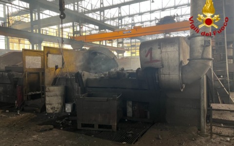 Incendio in una conceria a Lonate Pozzolo: nessun ferito