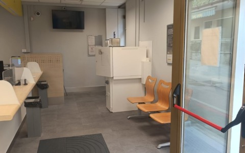 L’ufficio postale di Besnate riapre al pubblico dopo i lavori di ristrutturazione
