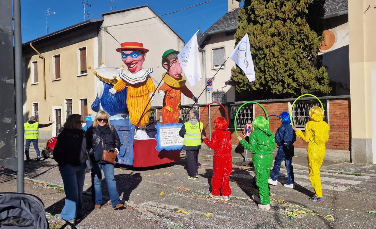 Successo per la sfilata del Carnevale “Olimpico” di Olgiate