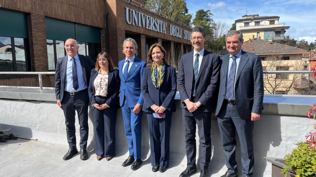 Accordo siglato tra Università dell’Insubria e Camera di Commercio di Varese