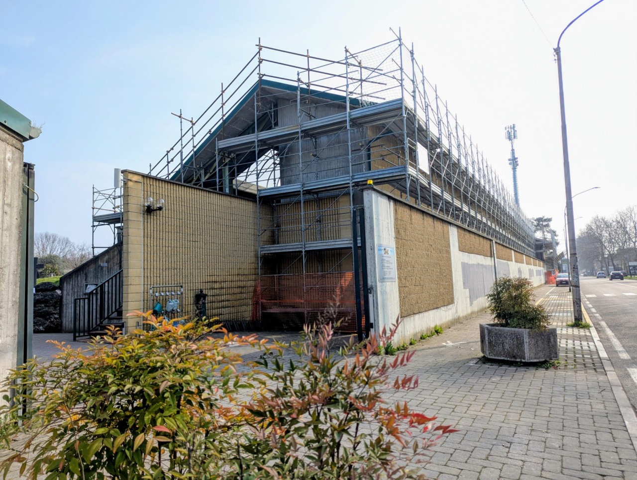 Aggiornamenti sui lavori di manutenzione al cimitero di Saronno