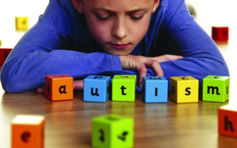 “Autismo, comunicare a scuola”: incontro formativo per insegnanti