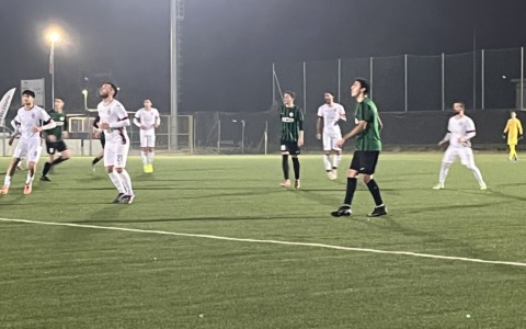 Caronnese conquista tre punti contro il Vis Nova