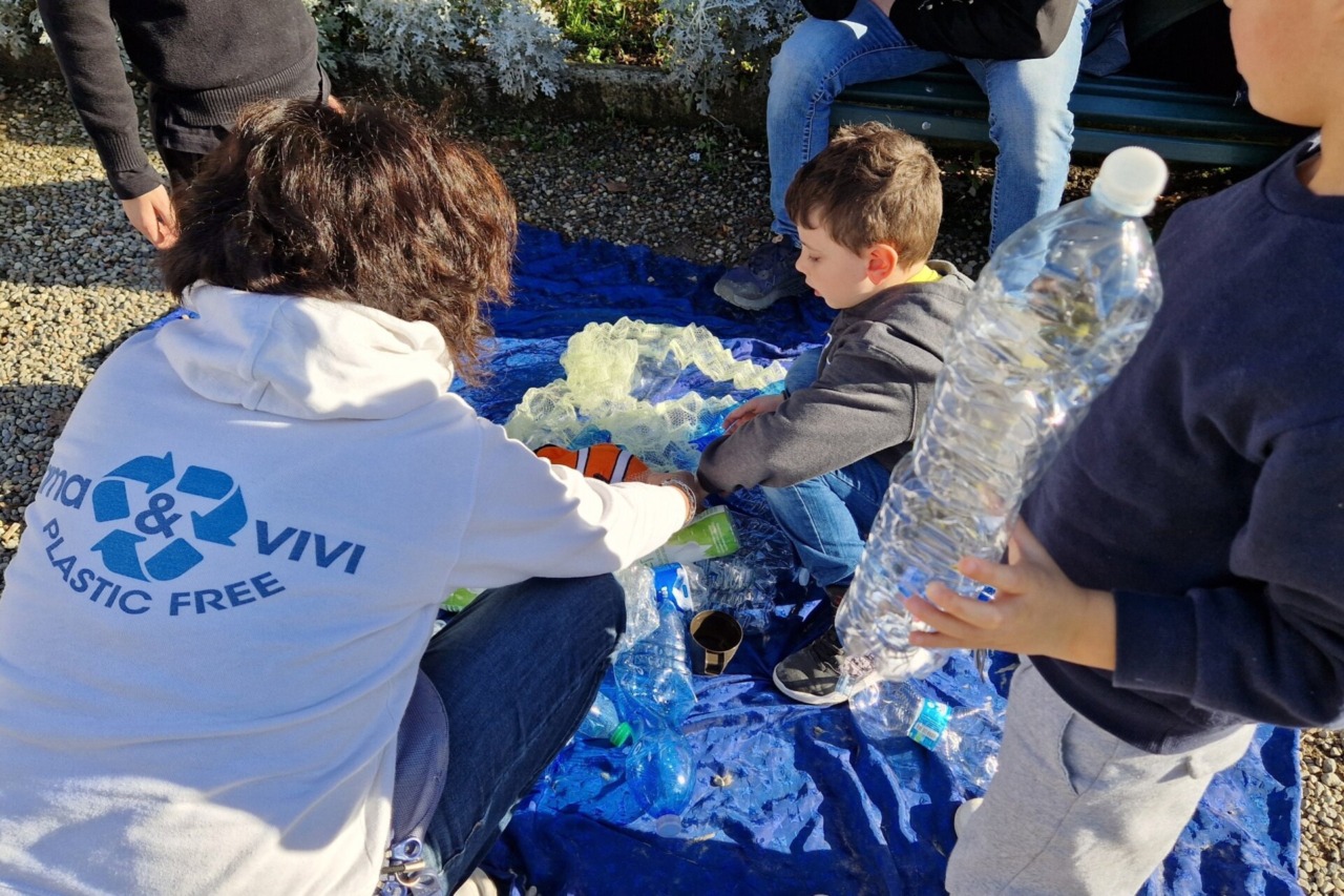 Plastic Free torna in primavera al parco di via Cantoni