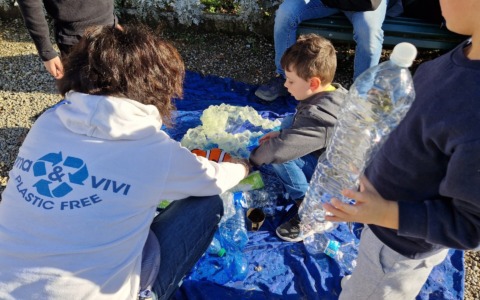 Plastic Free torna in primavera al parco di via Cantoni