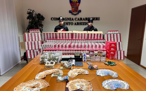 Sequestrati 260 chili di tabacchi di contrabbando e quasi otto chili di sostanze stupefacenti