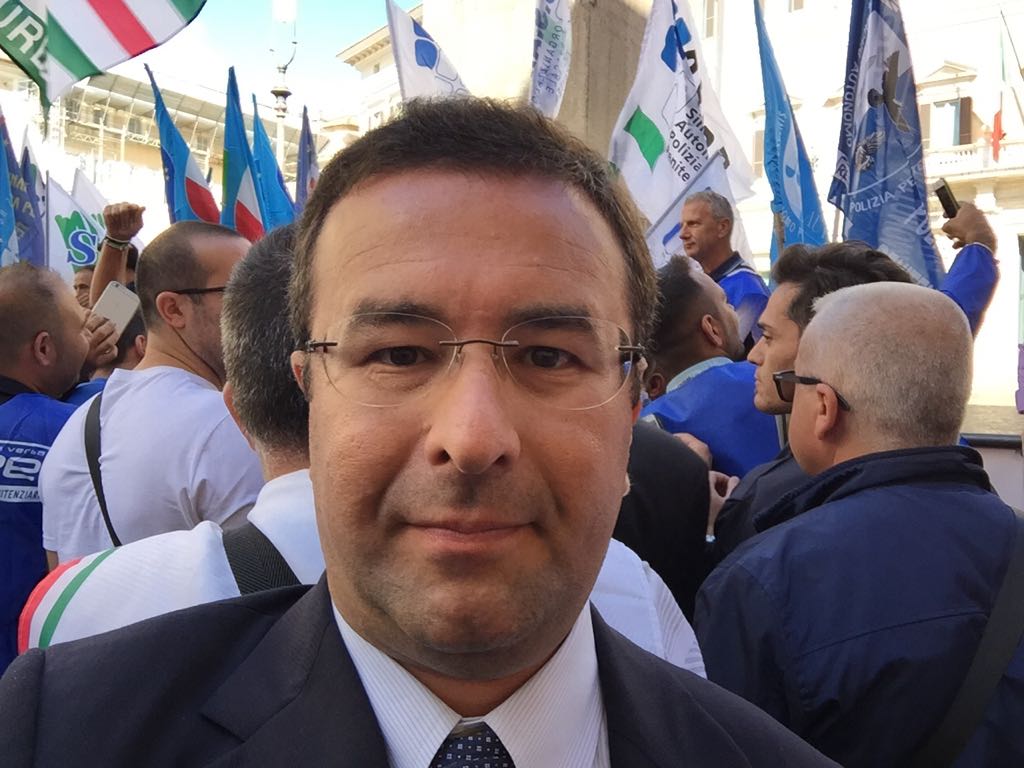 Stefano Candiani (Lega) commenta il taglio delle accise sui carburanti