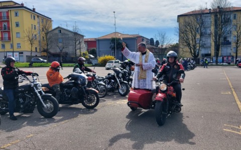 Tradate celebra la stagione motociclistica con la benedizione delle moto