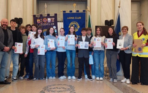 Alunni dell’Istituto Maria Ausiliatrice premiati per il concorso “Poster per la Pace”
