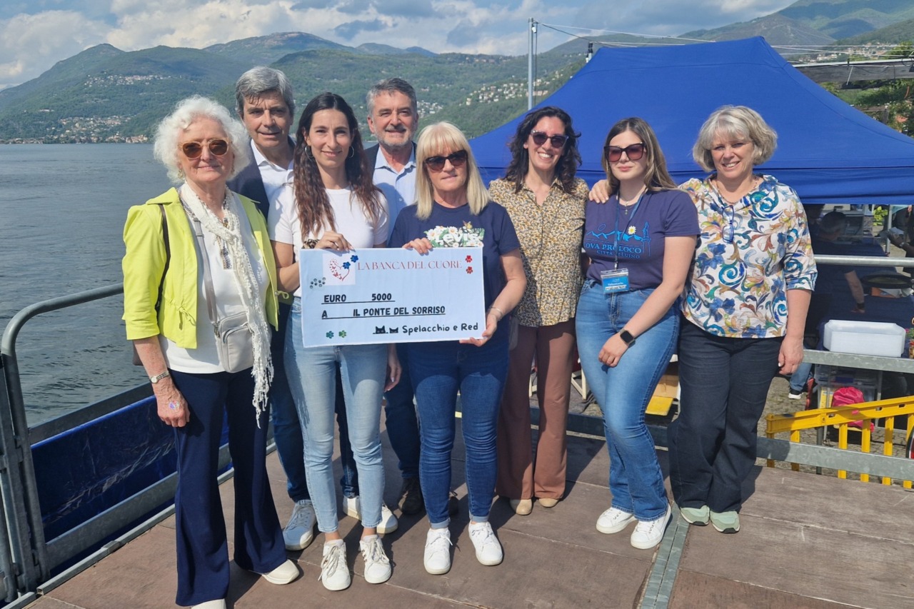 Anita Mandelli e Spelacchio: una donazione di 6.300 euro