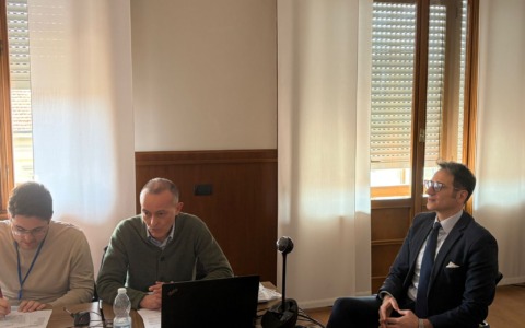 Rafforzamento della medicina primaria con un incontro decisivo