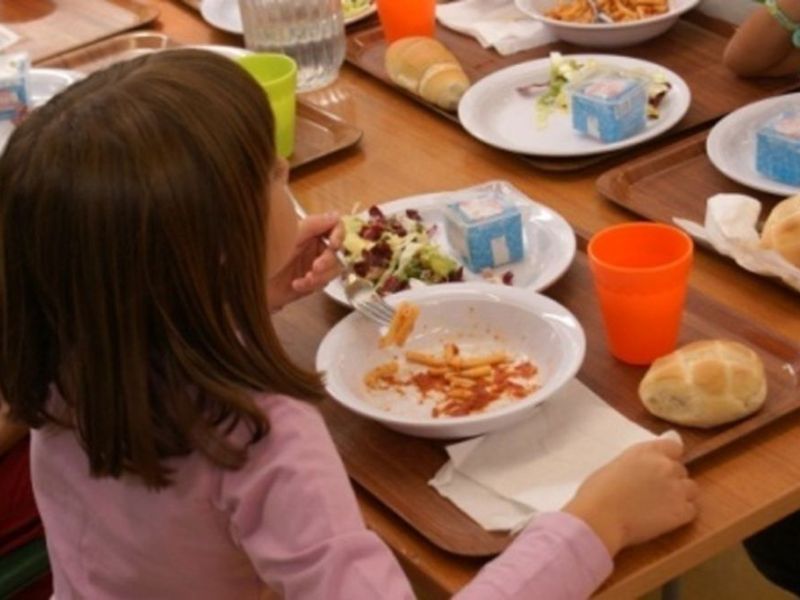 Venegono, 40 nuove famiglie chiedono il diritto all’autorefezione scolastica