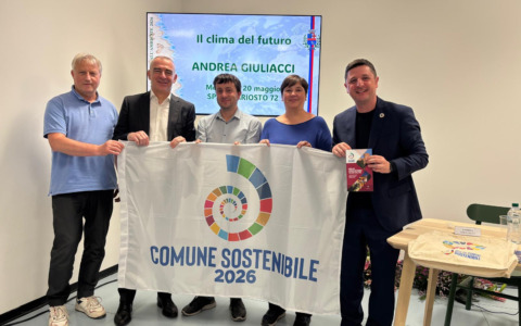 Caronno Pertusella: il bilancio della sostenibilità tra raccolta differenziata e illuminazione a Led