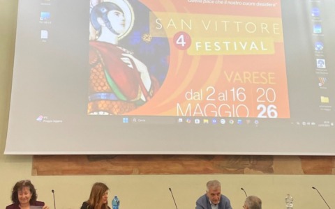Studenti del Geymonat a Varese: scrivere per la pace
