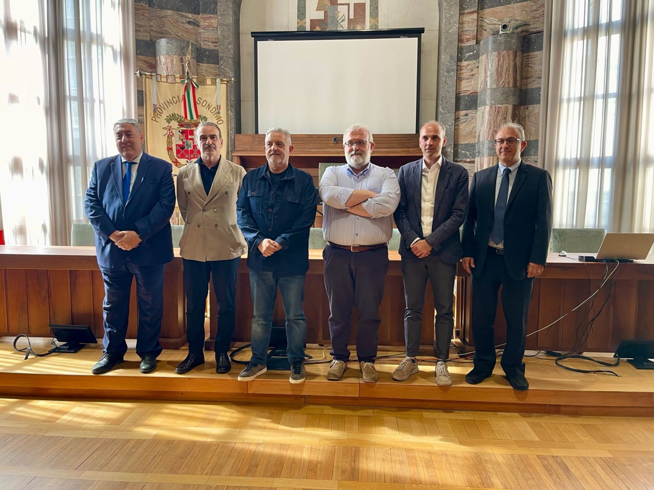 Incontro tra Regione Lombardia e Province sulla edilizia scolastica e il lavoro