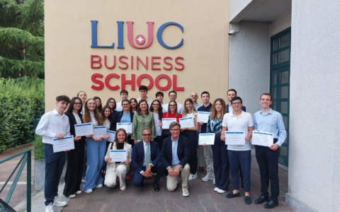 LIUC e Camera di Commercio di Varese: borse di studio per 65mila euro