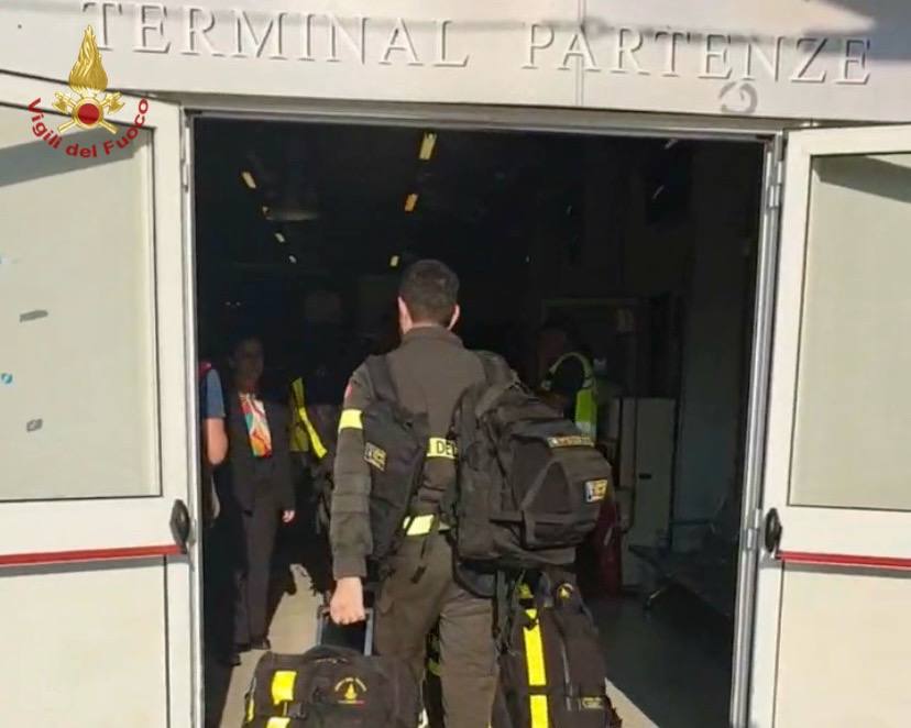 Missione umanitaria in Venezuela: il Comandante dei Vigili del Fuoco guida le operazioni