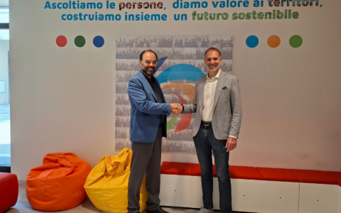 Acinque e Fratello Sole: Un’alleanza per la transizione energetica nel Terzo settore