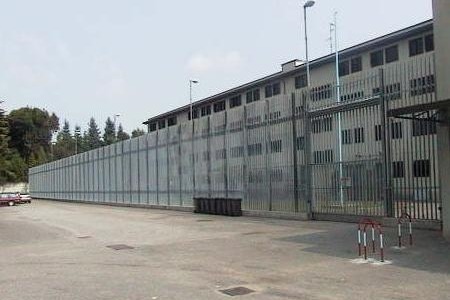 Aggressione a un agente della Polizia Penitenziaria a Busto Arsizio